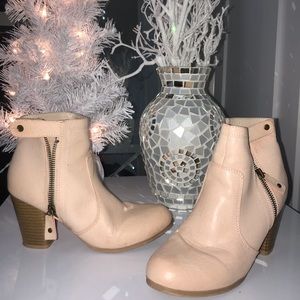 Boot heels